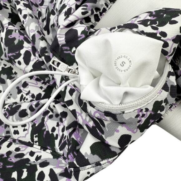 LULULEMON License to Train Linerless Short 7" Sz Small Command Camo Vapor Multi - Picture 8 of 10